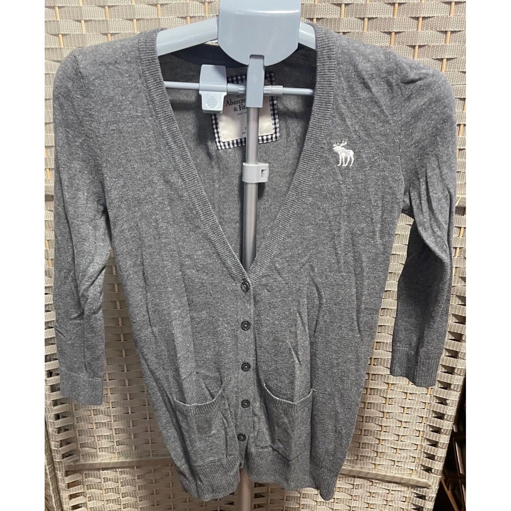 Vintage Abercrombie & Fitch Grey Knit Moose Logo Cardigan Sweater Size Small